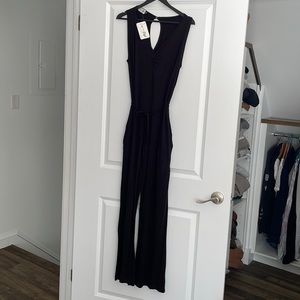 Black wide leg romper NWT